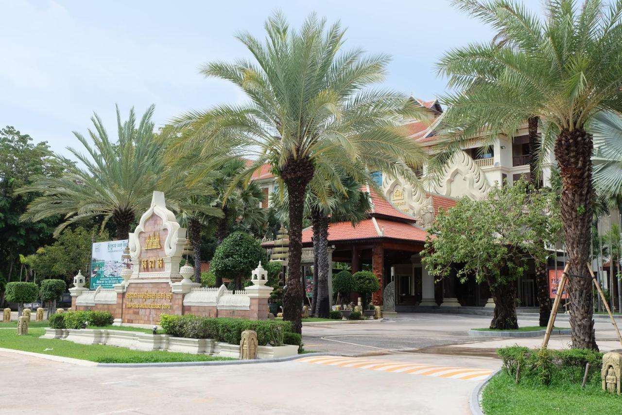 Empress Angkor Resort & Spa Siem Reap Exterior photo