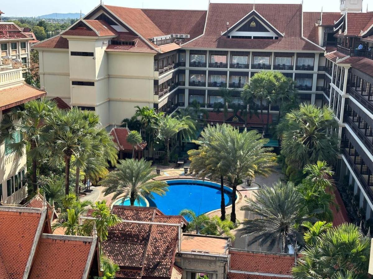 Empress Angkor Resort & Spa Siem Reap Exterior photo