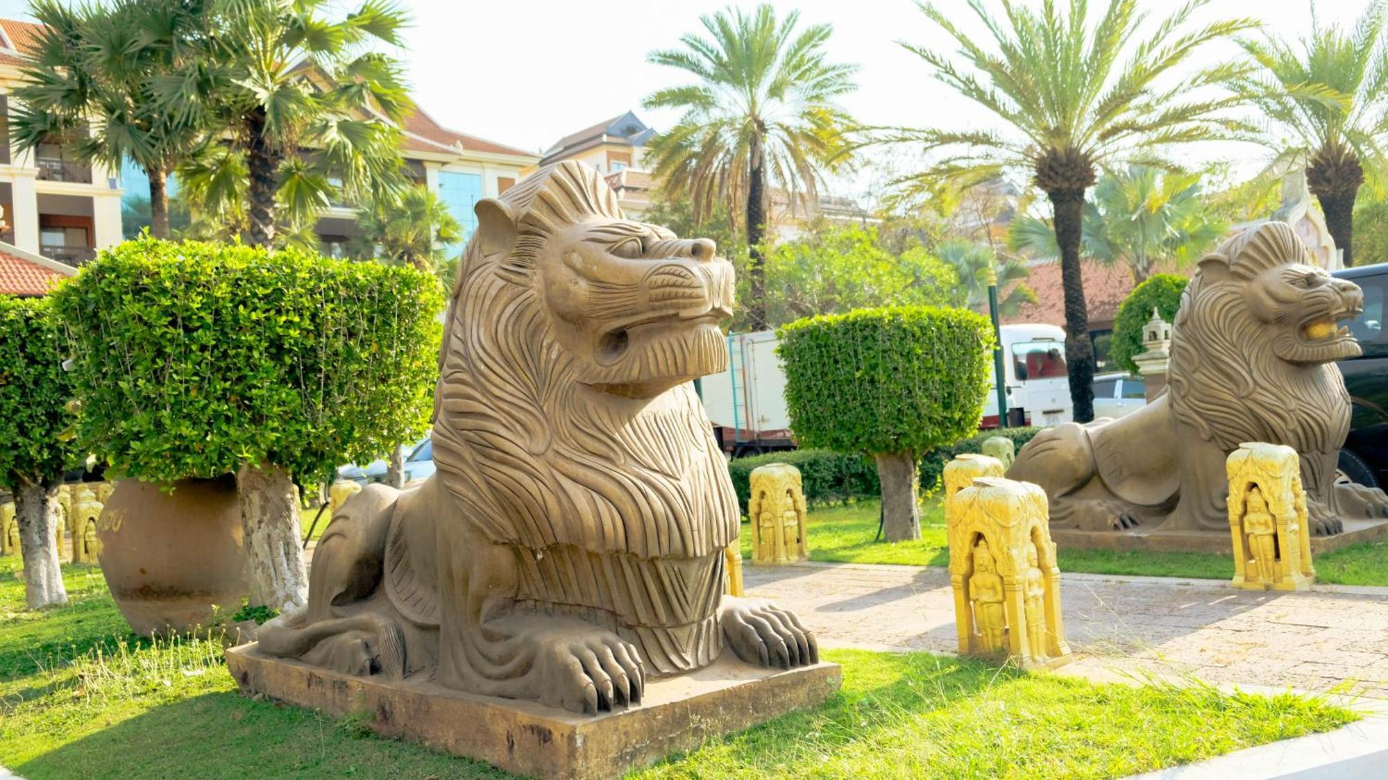 Empress Angkor Resort & Spa Siem Reap Exterior photo